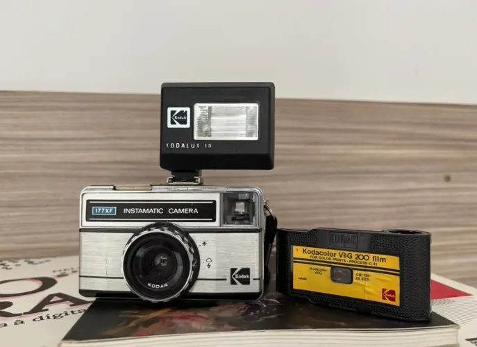 Câmera KODAK instamatic 177 XF - item para colecionador