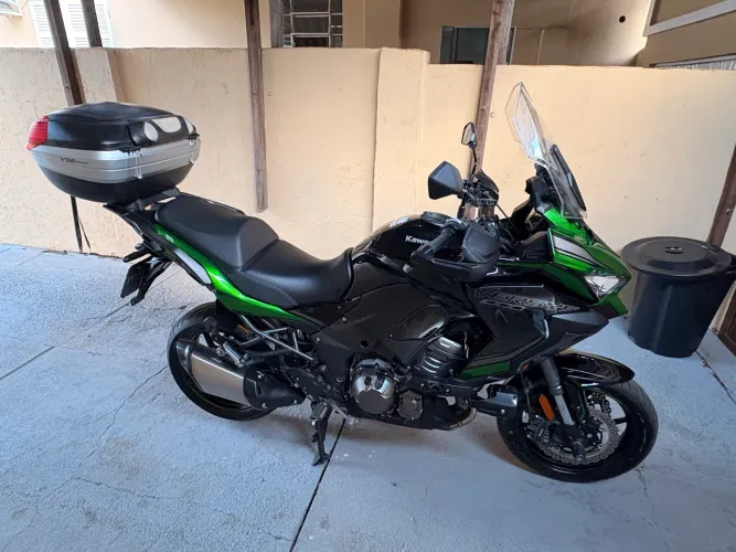 KAWASAKI VERSYS 1000 GT Moto Potente e Impecável - Pronta pra Rodar!