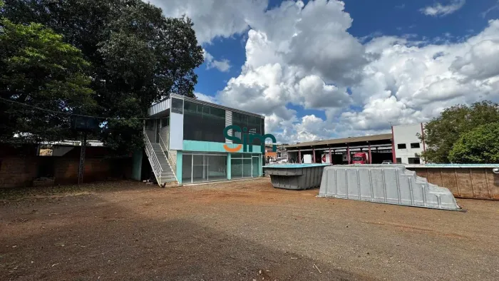 Sala comercial para alugar Frente, 120 m² em Chapecó (Bairro Líder)
