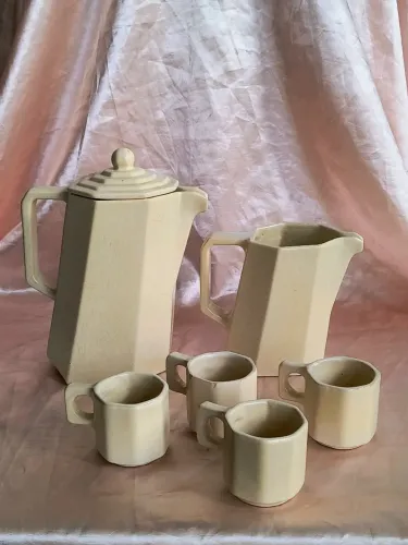 conjunto de louça para café bule leiteira 4 xícaras antigo anos 70 servir jantar ceramica