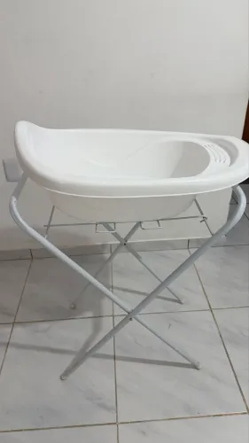 Banheira com suporte