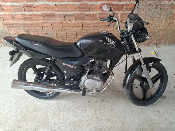 Moto Titan k5 150 (antes de negociar, conversar no privado)