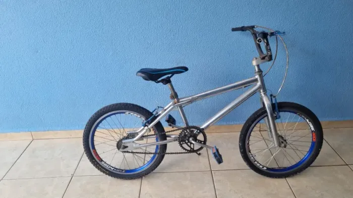 Bicicleta BMX Aro 20