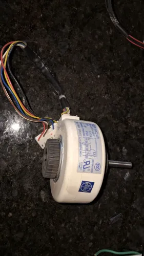 Motor evaporadora Gree modelo FN22P(YFN22-4P)