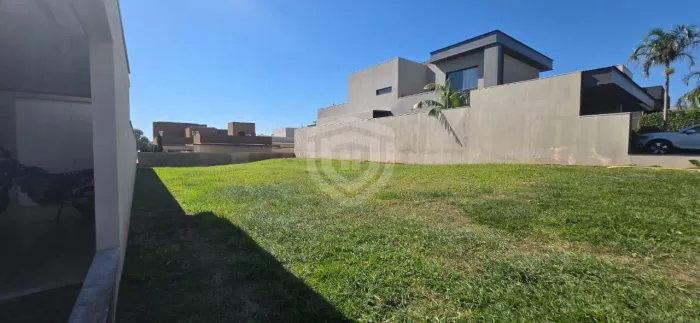 Lote em Condomínio Residencial em Bauru/SP Villa Dumont | 527,92 m² | Portaria 24h e lazer