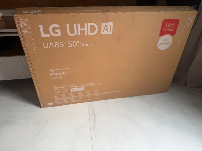 Tv 55 smart lacrada nova