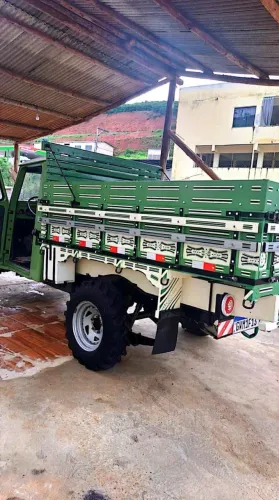 Ford F-75 4X4 2.3 1971