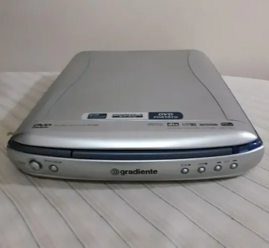 APARELHO DE DVD COM CONTROLE REMOTO GRADIENTE