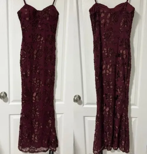 Novo! Vestido M Floral Jacquard