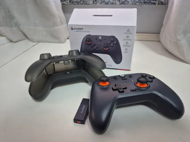 Controle gamer gamesir t4