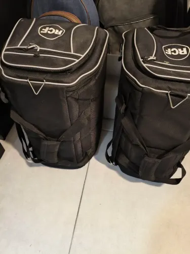Par de caixas ativas rcf 708
