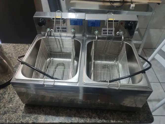 Venda de fritadeira 16litros 110volts