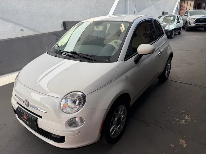 Fiat 500 Cult 1.4 Flex 8V EVO Mec. 2012