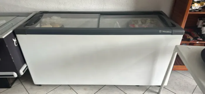 Freezer horizontal metalfrio 2 portas 