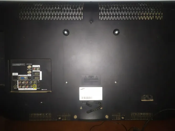 Vendo excelente TV Samsung 32 polegadas com aparelho transformador para Smart