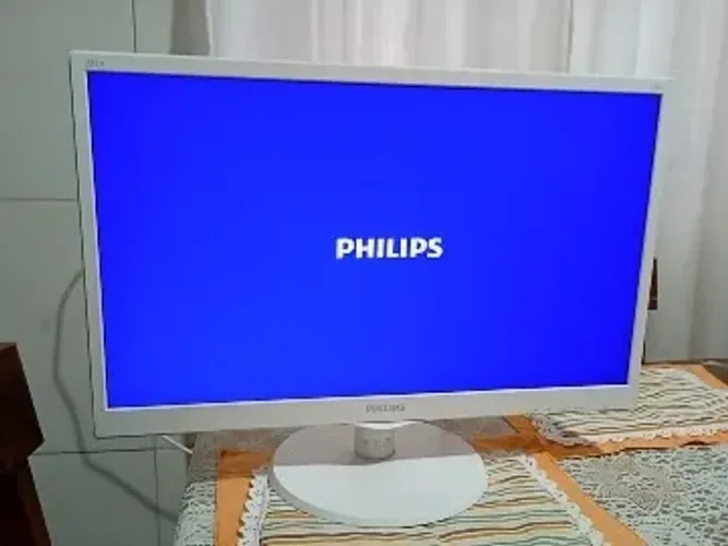 Monitor 21,5"