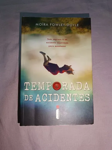 Temporada de Acidentes - Moïra Fowley-Doyle