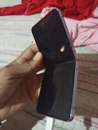 Samsung Galaxy z Flip com defeito