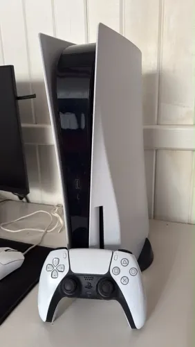 PS5 fat com 1 controle