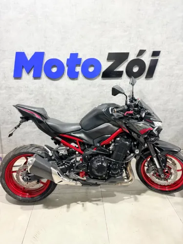 KAWASAKI Z900 PRETO 2021