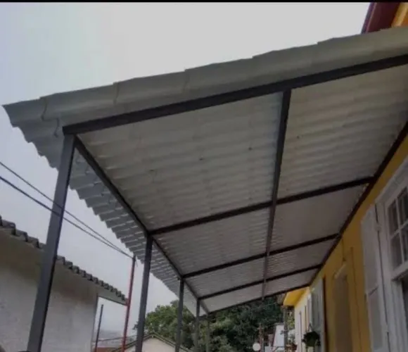 Coberturas de estrutura metálica. 