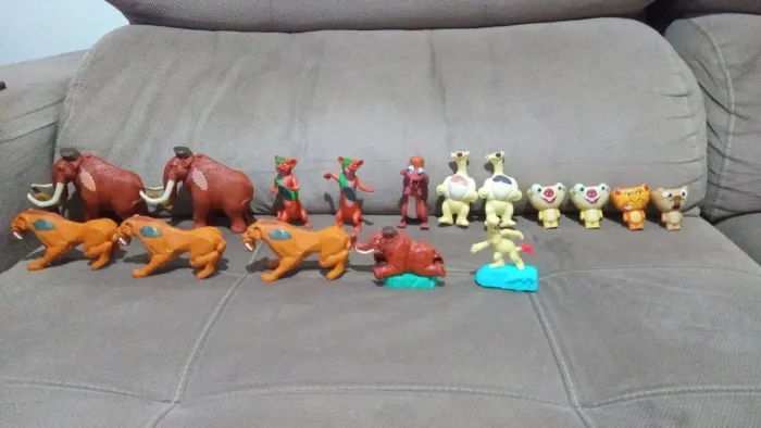 Lote Brinquedos McDonald's Era do Gelo