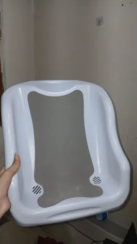 Vendo banheira e trocador infantil 