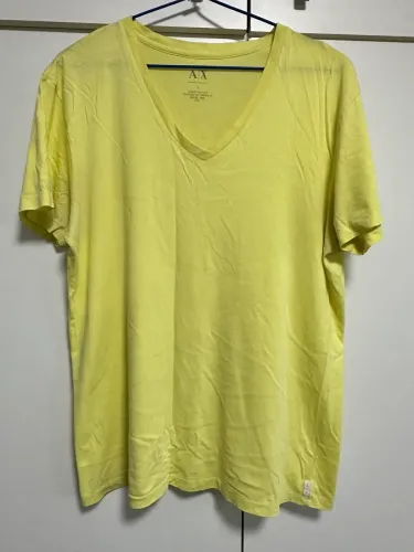 Camisa usada TAM L da AX
