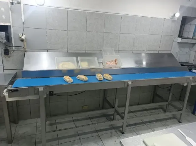ESTEIRA MONTAGEM 3,25X0,28 M COM SUPORTE PARA CUBAS INOX MOTOR E INVERSOR ideal alimentos