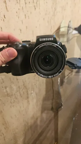 Camera Samsung WB100 Ótimo Estado 26x zoom óptico 16.2MP