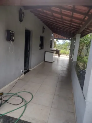 Sitio 20.000m² casa, quartinho de ferramentas, piscina, campo de futebol, poço artesiano.