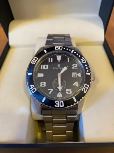 Relógio Champion CA31819T - Excelente estado