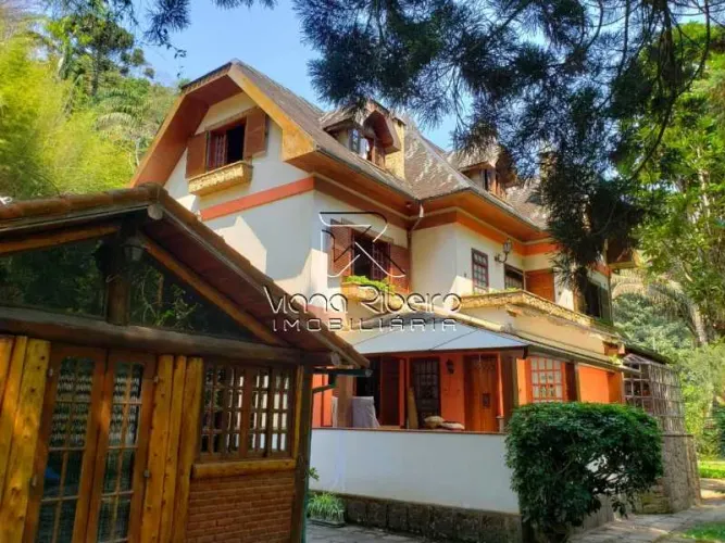 Teresópolis - Casa Padrão - Albuquerque