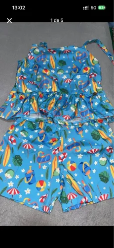 Roupas poucas vezes usadas 