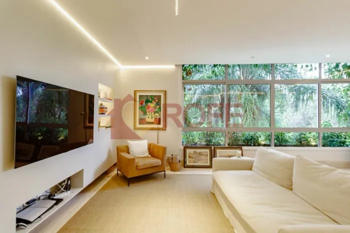 Apartamento com 2 dormitórios à venda, 160 m² - Itaim Bibi - São Paulo/SP