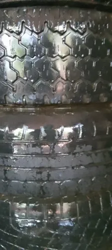 4 Pneus 235/75 R15 - Usados (S10)