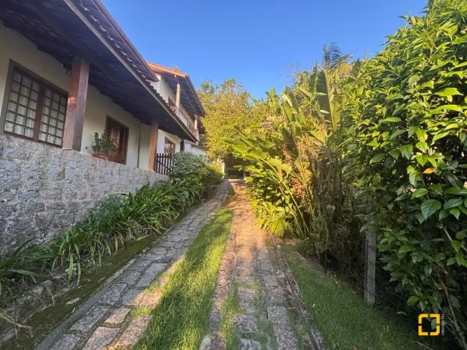 Terreno Residencial com 7.488m², no bairro Cacupé em Florianópolis