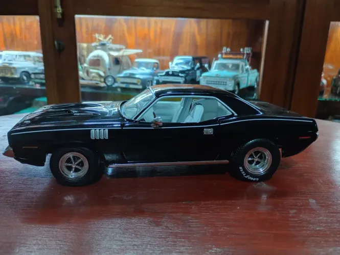 Cuda 71 miniatura 1/18