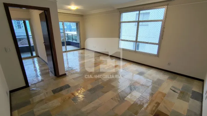 Apartamento de 3 dormitórios à venda no Itacorubi