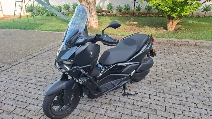 XMax 250 Connected 2025