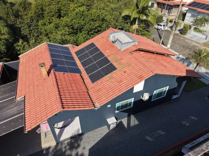 Telhas usadas de 2300 a 2500 un