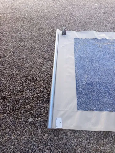 Toldo retrátil