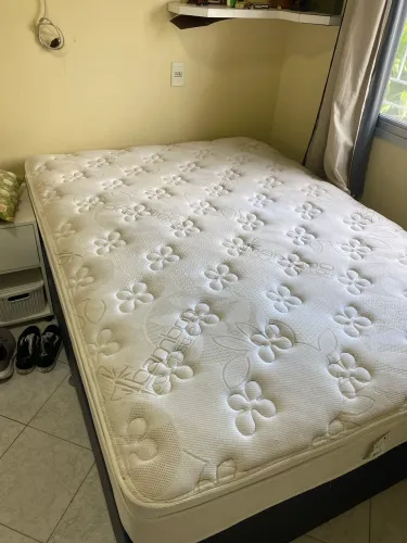 Cama de casal molas ensacadas 