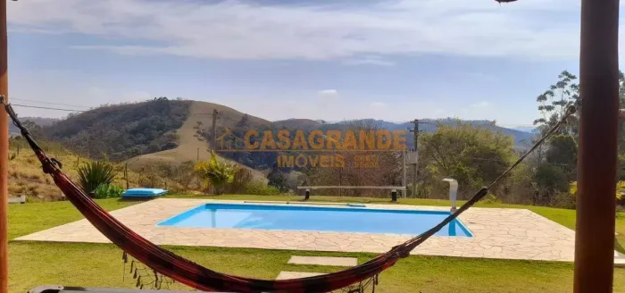 Chacara com piscina 2300mtrs
