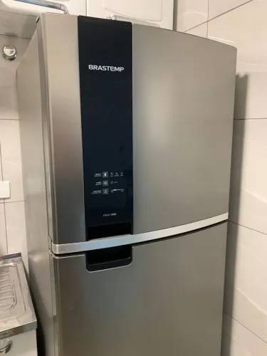 Geladeira Brastemp Inox Semi-Nova
