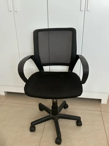 Cadeira de Escritório Preta