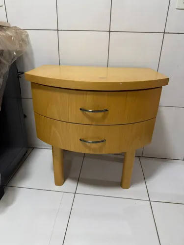Mesa de cabeceira