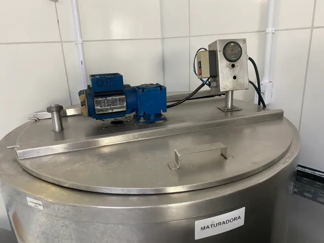 MATURADORA 120L