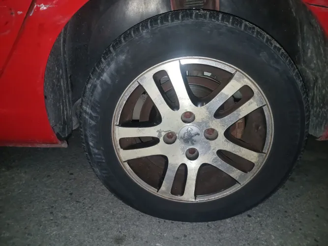 Jogo de rodas Aro15 Peugeot 