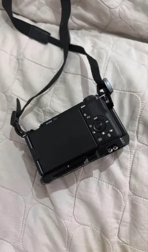 Câmera Sony ZVE10
